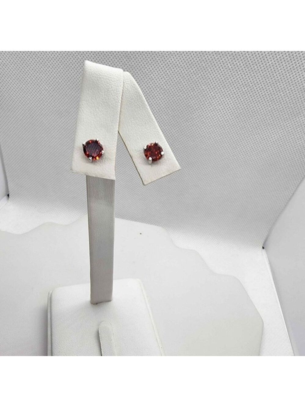 NEW Sterling Silver 925 Red GemStone Studs - Earrings